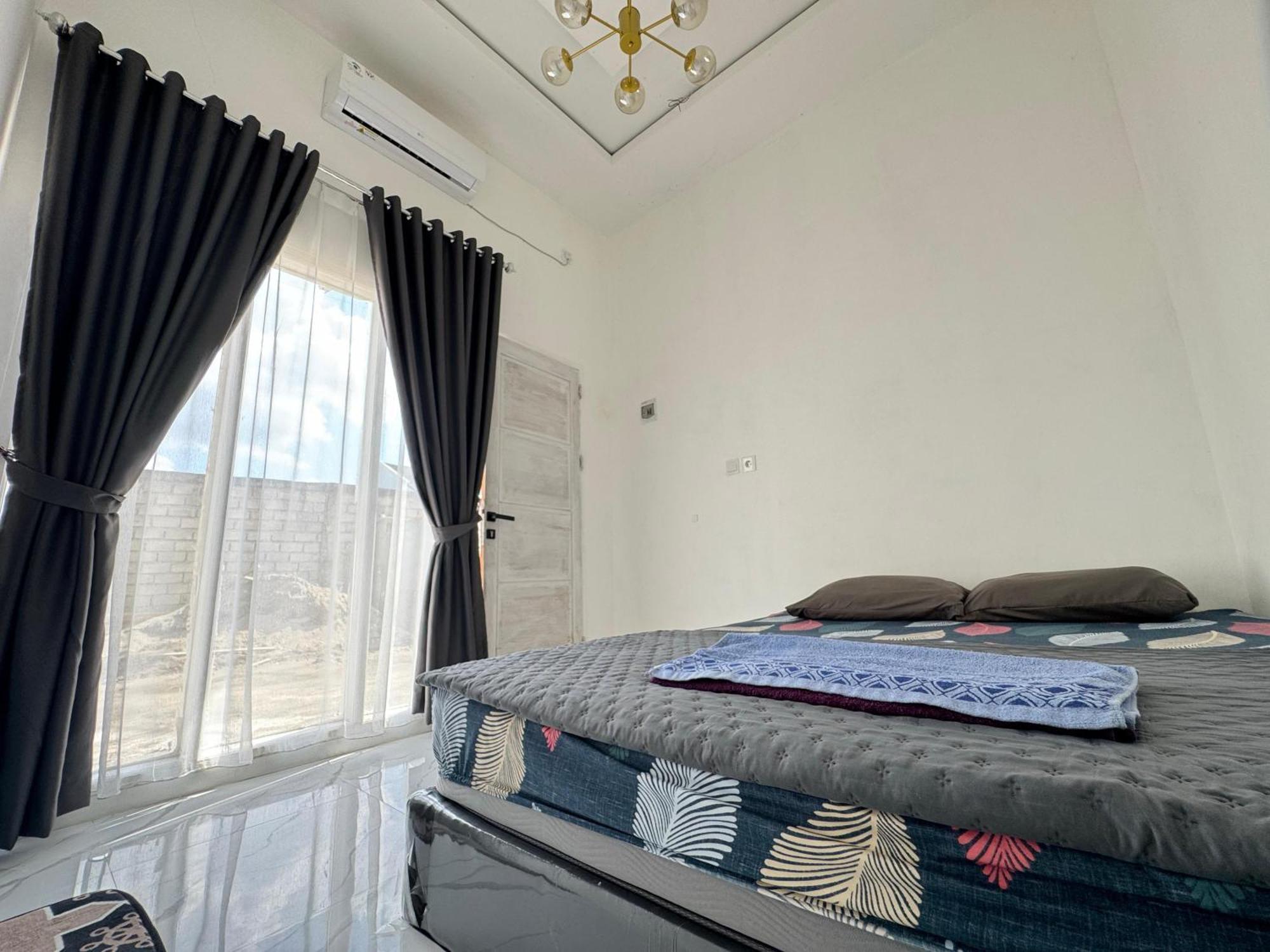 Mila Homestay Padang  Esterno foto